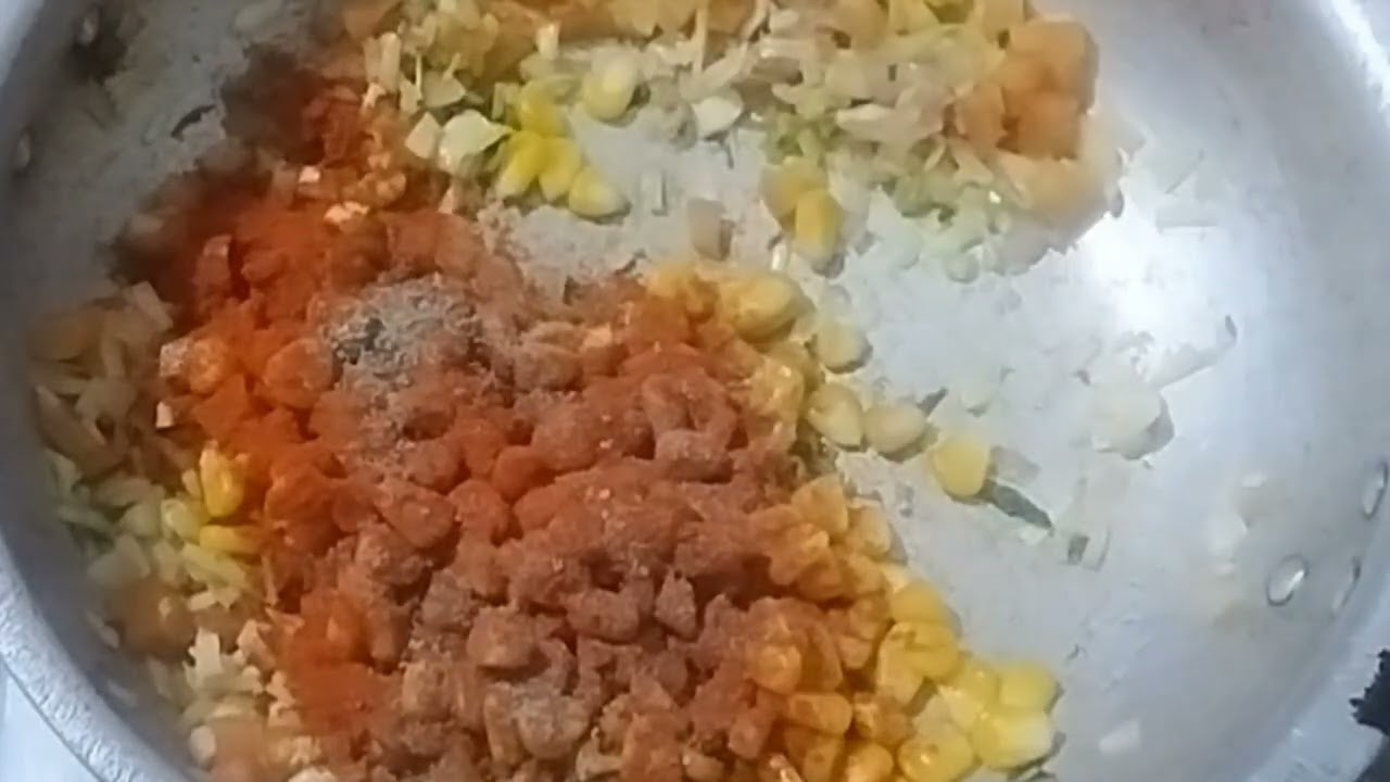 వెజిటెబుల్ సమోసా😋కార్న్ సమోసా#snacks#vegetablsamosa  #cornsamosa#streetfood #samosarecipe 