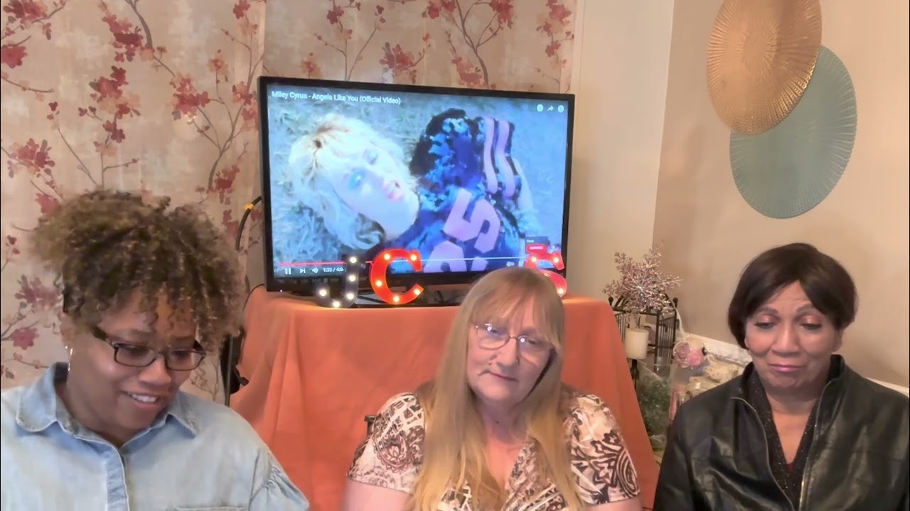 Reaction video to Miley Cyrus song Angels like you ￼
