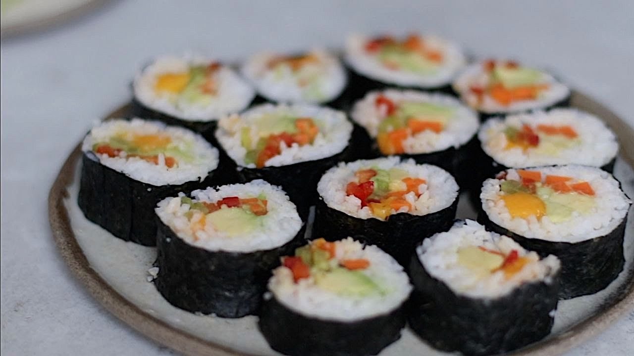 SUSHI FATTO IN CASA (vegan) | Maki alle verdure FACILISSIMI | 