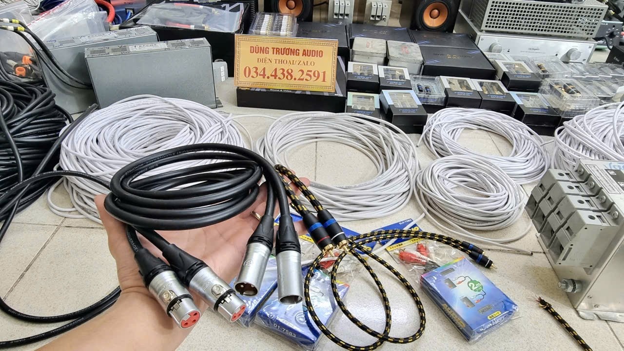 Dây tín hiệu canon đực cái bãi mỹ ,dây av bãi mỹ bọc dù ,dây loa 4x18awg ,lọc đức 66a ,lọc 160a .