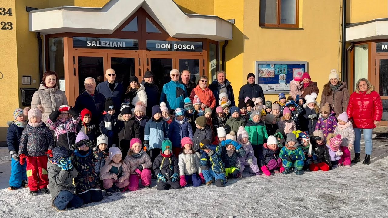 Koledovanie detí zo Spojenej školy sv. Jána Bosca v Novej Dubnici