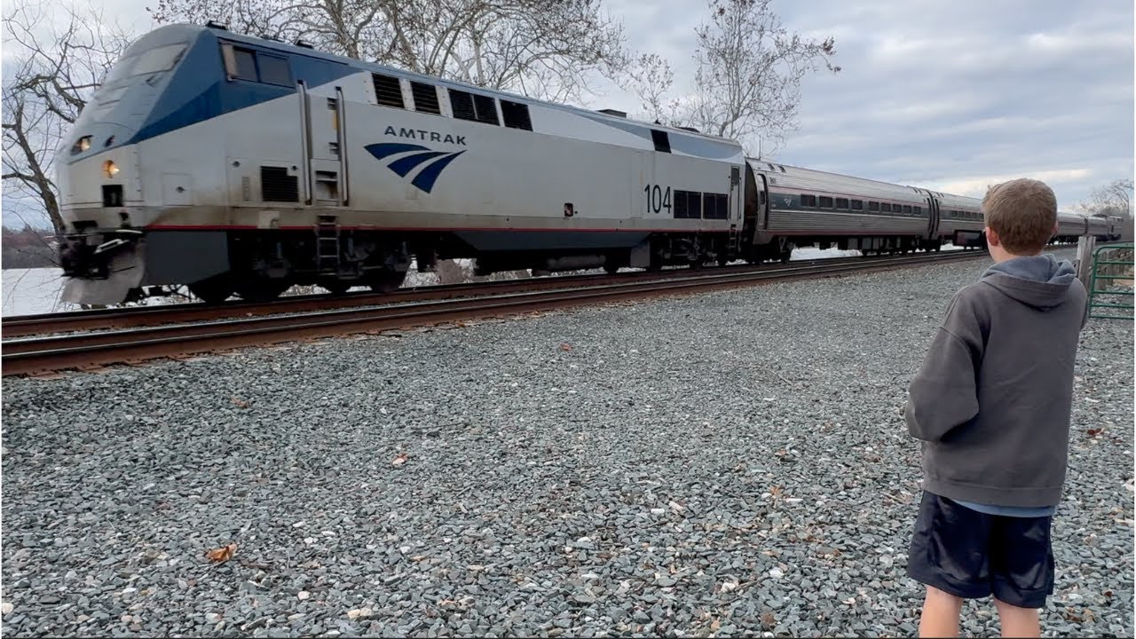 TRAIN TRACKERS - #47 CSX FREIGHT & AMTRAK TRINS / MONON + P&LE HERITAGE UNITS
