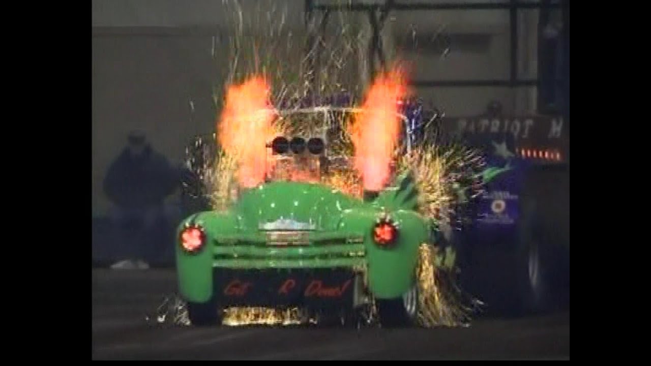 OOPS Segment 16 Truck & Tractor Pull Fails, Mishaps, Fires, Carnage, Wild Rides