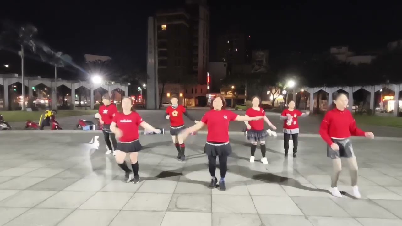 愛何求《婕縈舞蹈班》《嘉縈老師，宜廷老師》領舞
