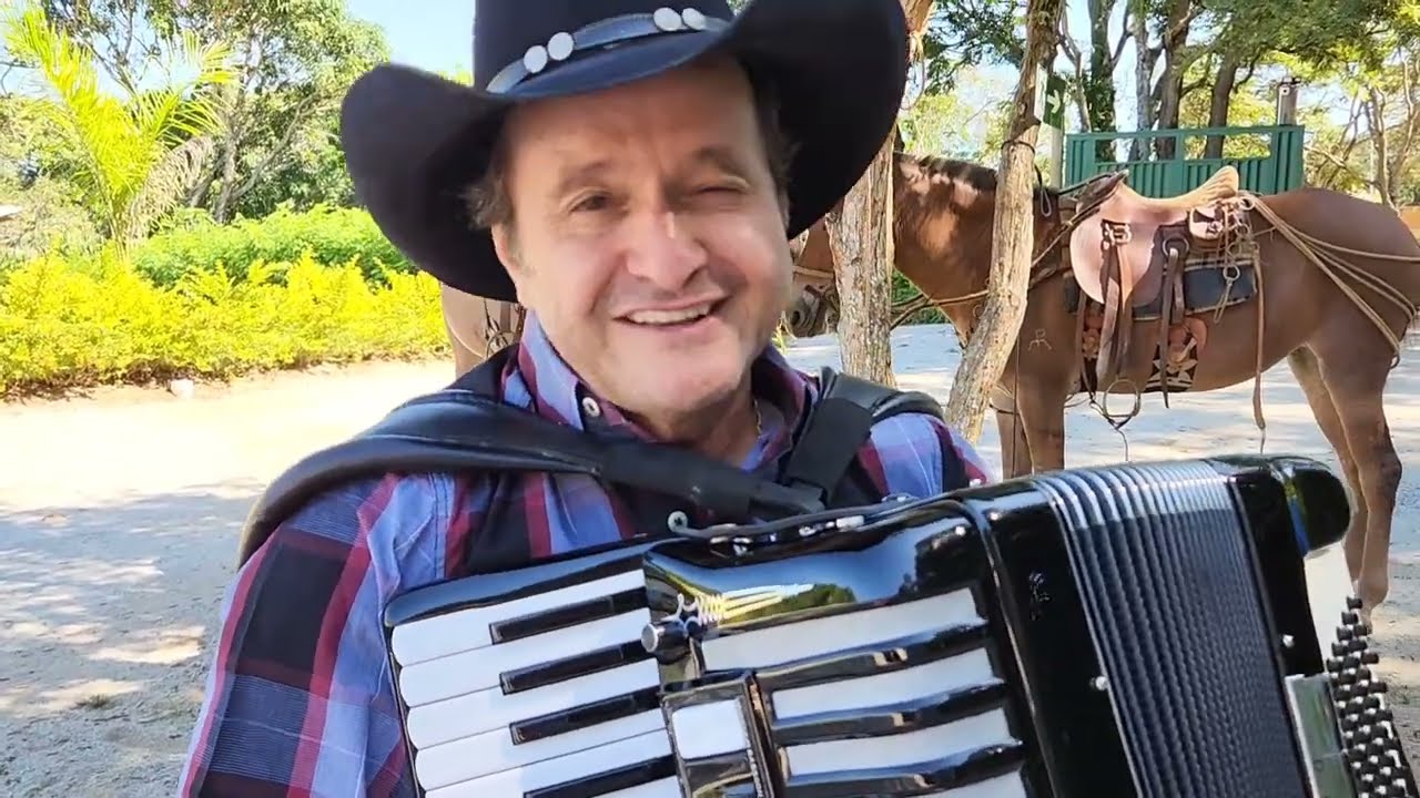 Xodozinho Sanfonando - Recordando arranjos das Irmãs Freitas