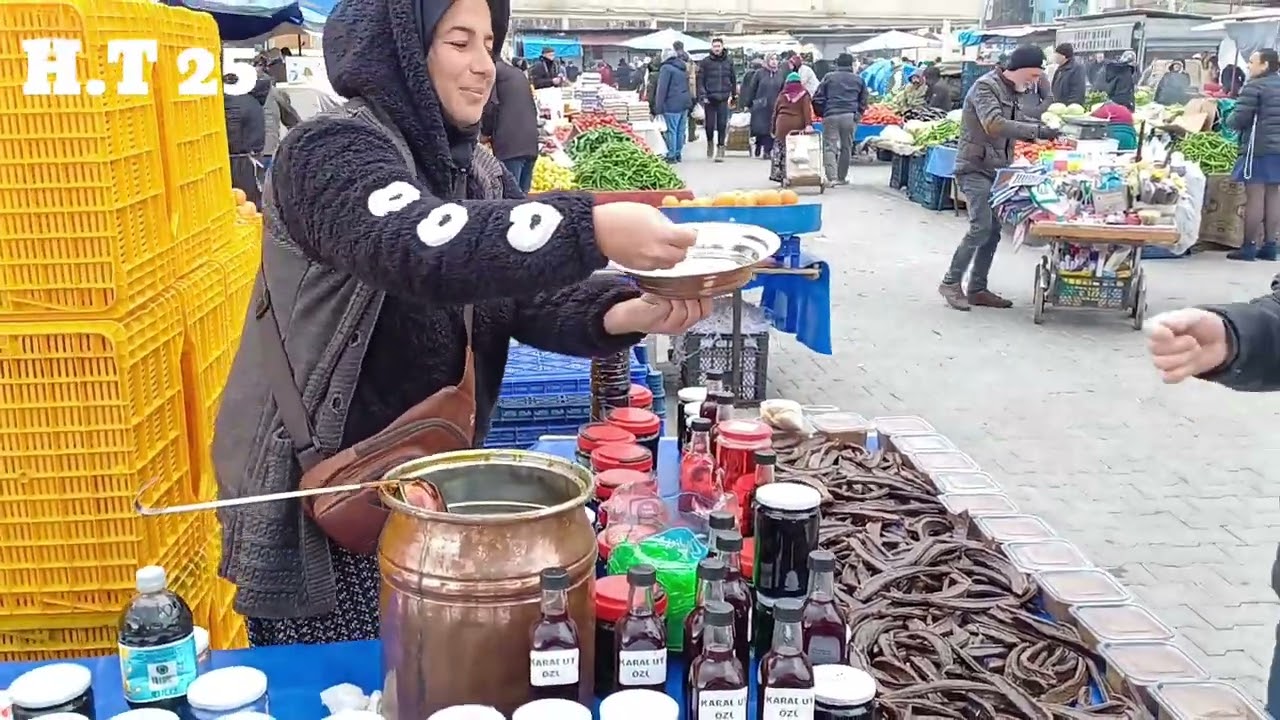 Uşak Çarşamba Pazarı