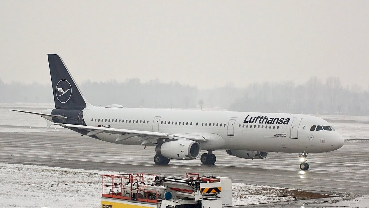 Lufthansa NEW Livery Airbus A321-231 D-AISP Flight LH2234 MUC-CDG departure at Munich Airport