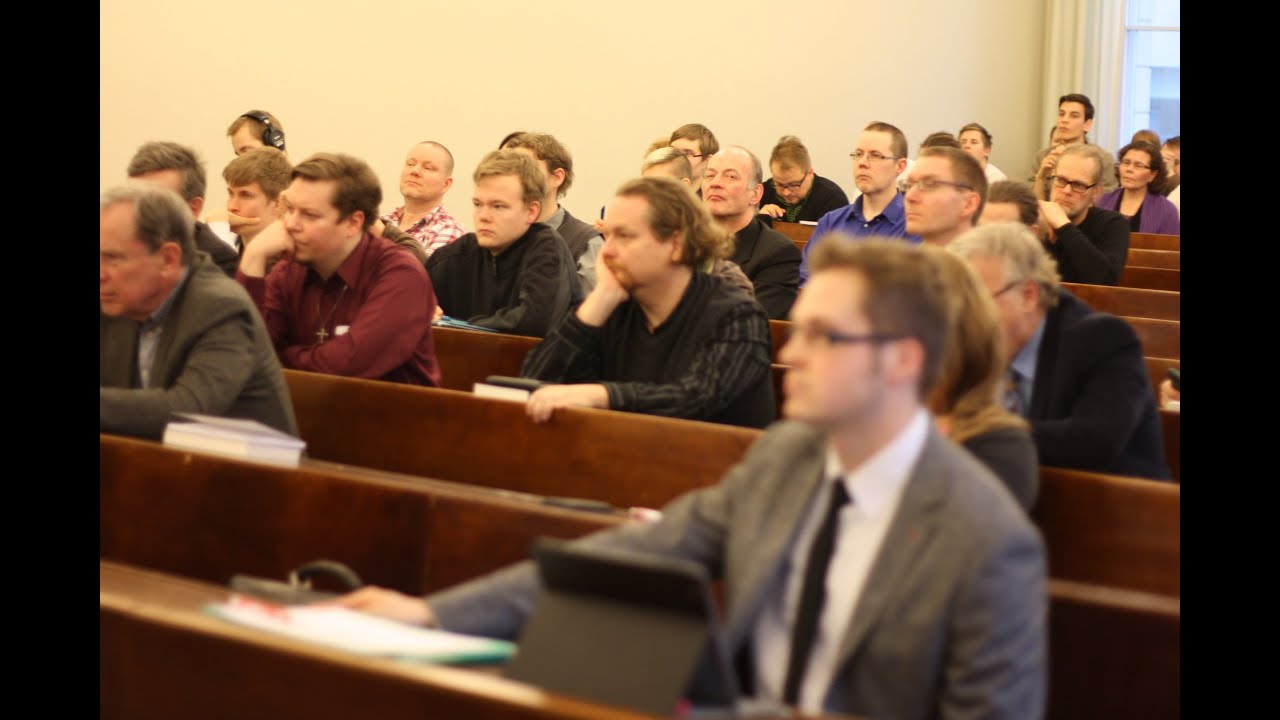 Paneelikeskustelu teemasta 