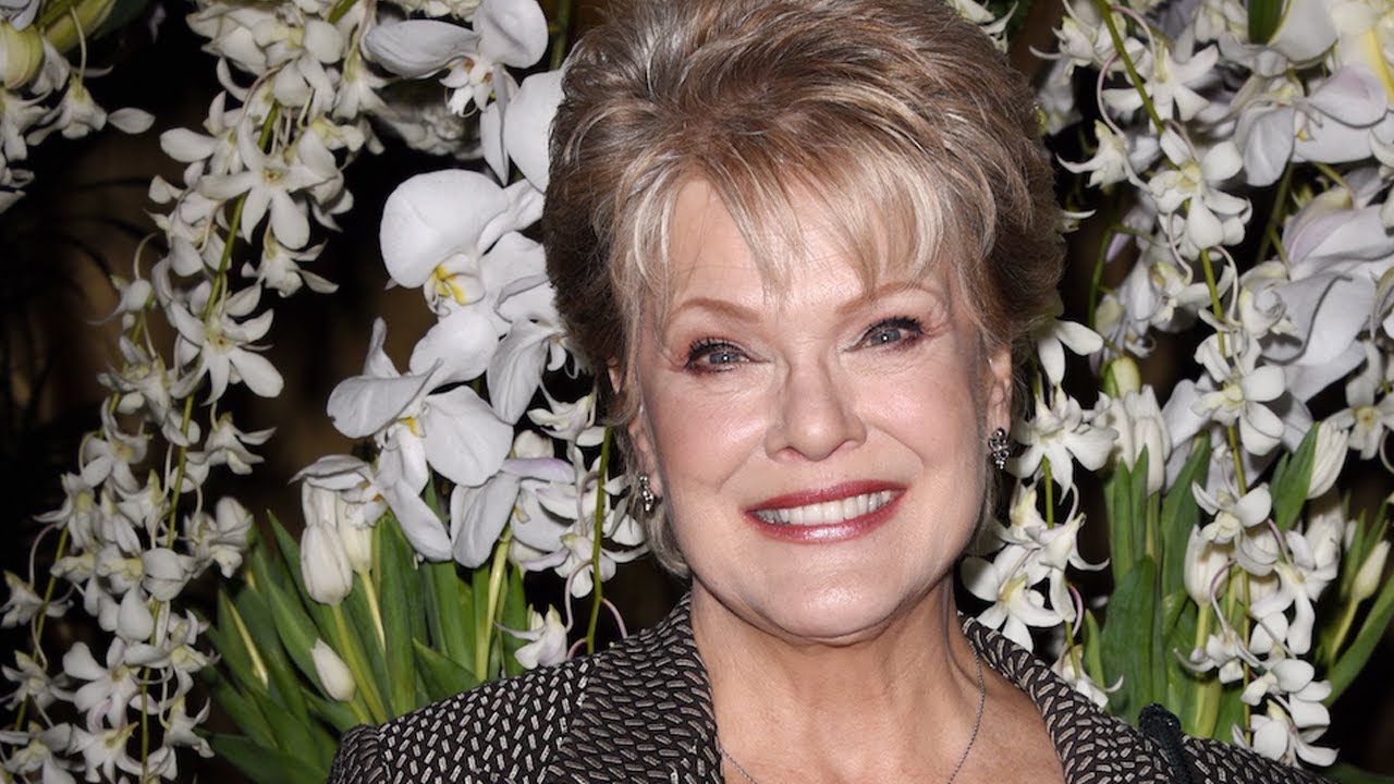 Gloria Loring Is Returning to Days of Our Lives After Four Decades!