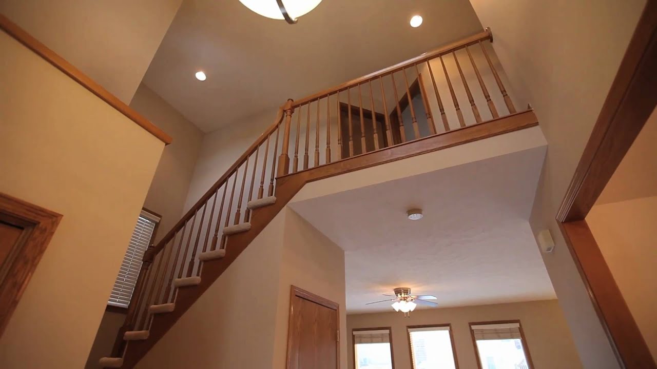 Great Home For Sale in Omaha, Nebraska: 15413 Greenleaf Street