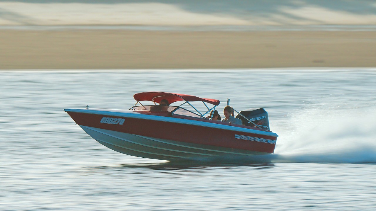 Classic Haines Hunter STEALS the Show | Gold Coast Seaway