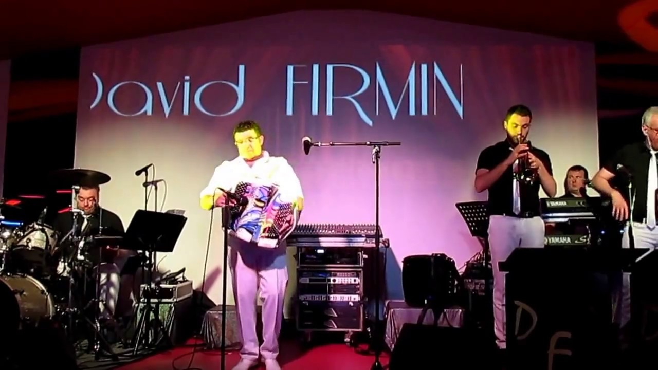 Orchestre David FIRMIN. S&eacute;rie pasos au dancing Le LOOPING (71) St D&eacute;sert, le 05.03.2017.