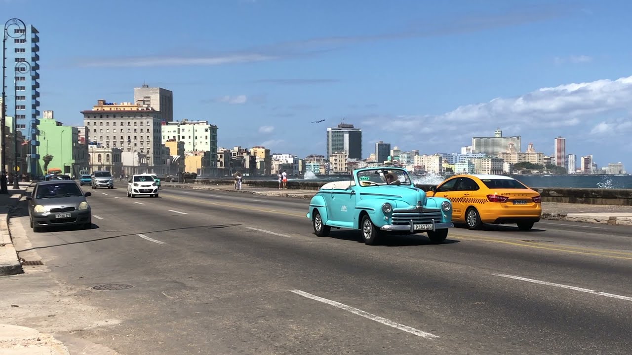 Walking around Malecon de Havana Cuba | 1