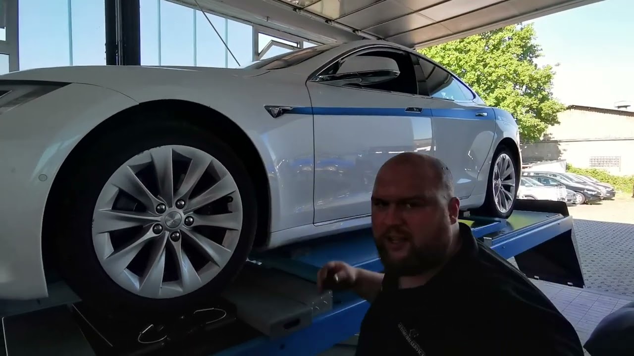 2022 Sichtinspektion bei 90.000 km am Model S75D 