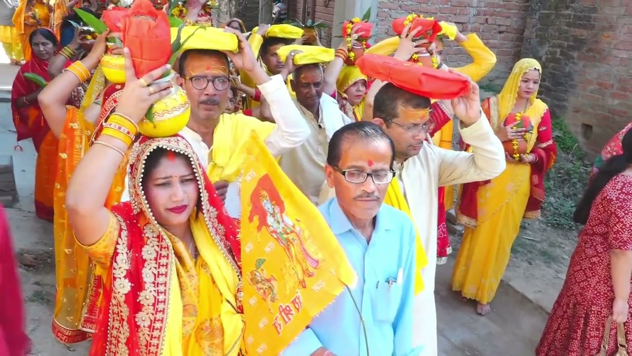महा कलश यात्रा जितेंद्र शास्त्री जी महाराज की