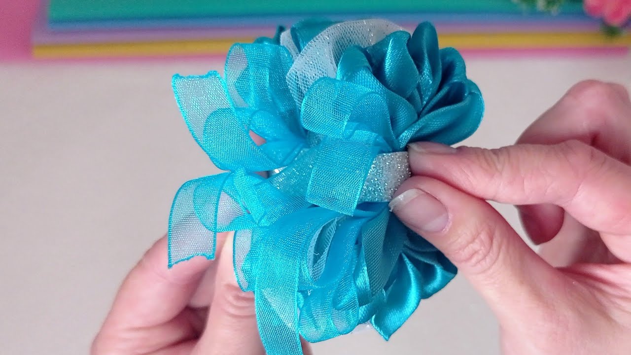 DIY 🎀 Прекрасная Идея бантиков из атласной ленты 2,5 см . / Будут заказывать , делаем обязательно