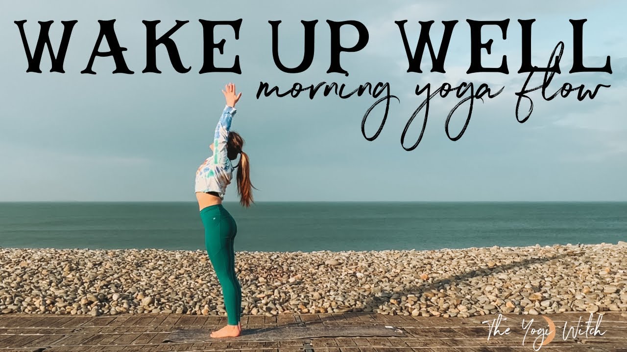 15 Minute // WAKE UP WELL SIMPLE MORNING YOGA FLOW // with @theyogiwitch