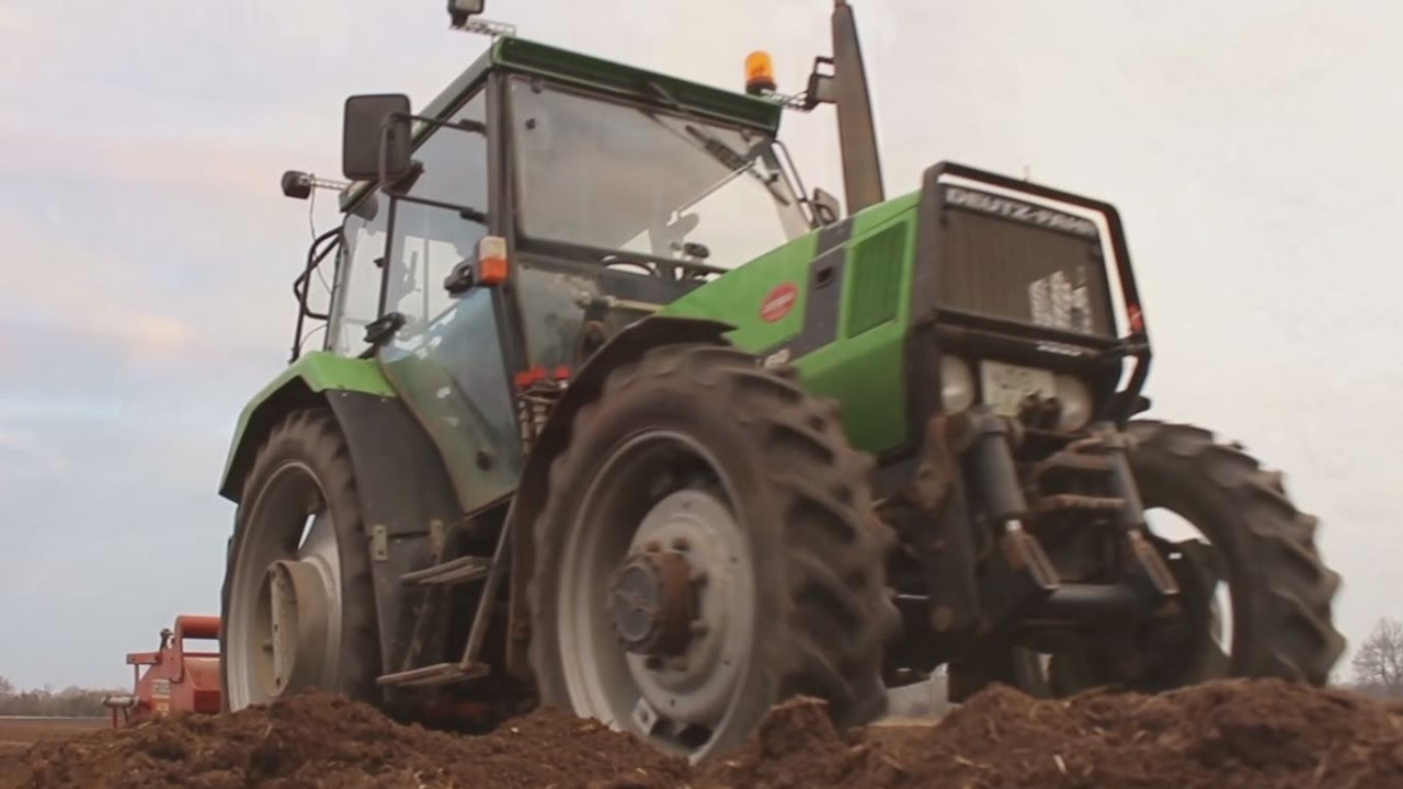 Kartofffel pflanzen und Dämme hochfräsen