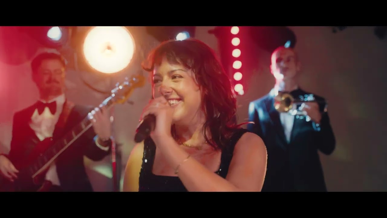 Jonny Ross Show Band Medley Live From Solberge Hall
