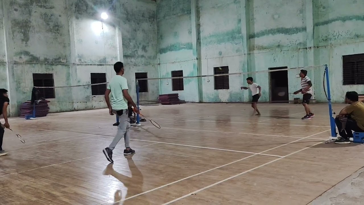 Clash between Two teams Aditya and Pawara sir: Deshmukh sir and China man, badminton 🏸🏸🏸 