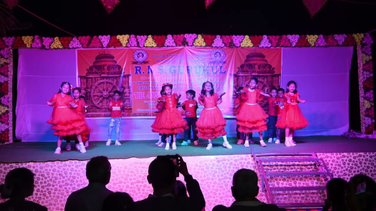 PAPA MERE PAPA #fatherdaughterrelationship #annualday2026 #adyasa #rnsgurukul ‪@Gurukulians‬
