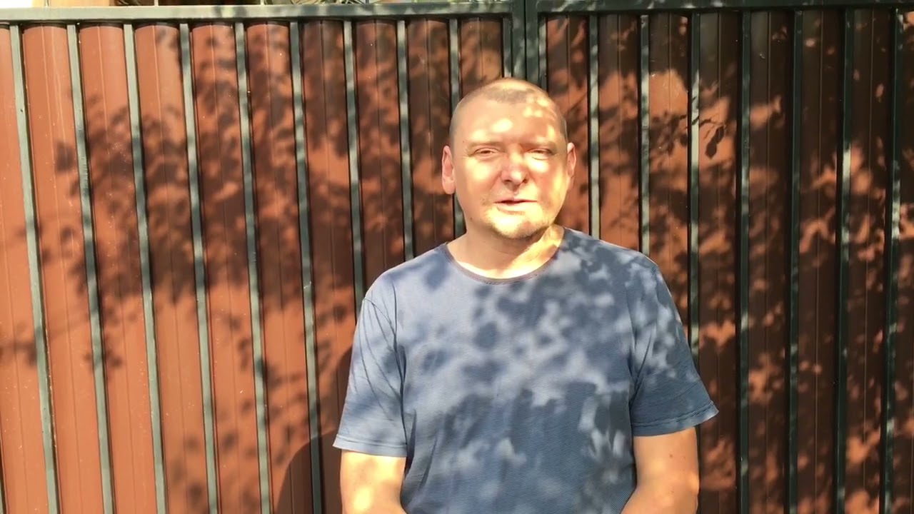 Откатные подвесные ворота с поворотом. Более подробно в деталях.