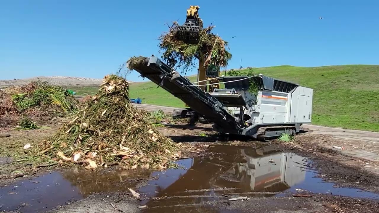 Shredding Green Waste with M&J 4000-10