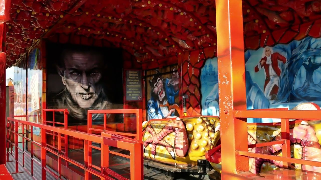 Gr&ouml;&szlig;te Kirmes am Rhein 2022 in D&uuml;sseldorf-Aufbau 1.杜塞爾多夫嘉年華2022