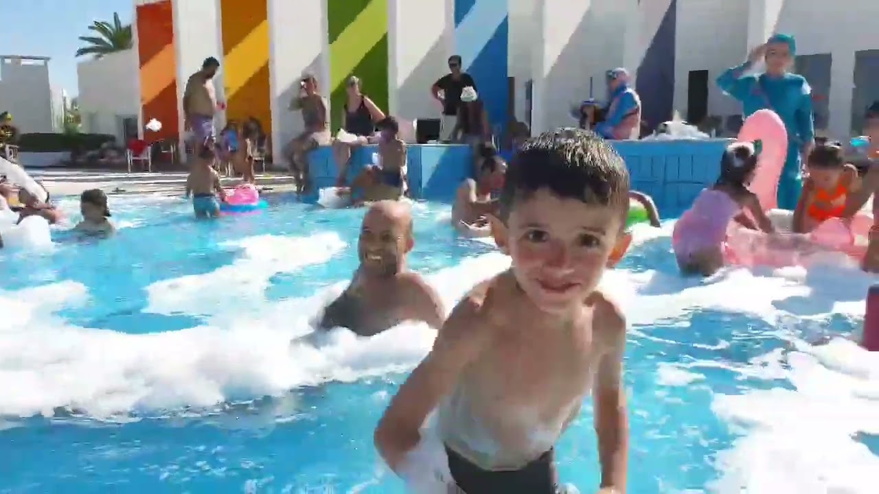 One Resort Aqua Park & Spa Monastir (Tunisia) foam party