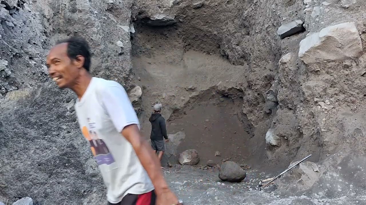 Pejuang Rupiah .Pasir Merapi
