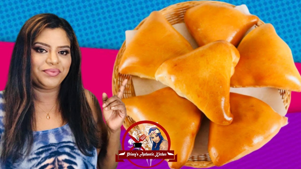 இலங்கையின் சுவையான கறி பணிஸ்  | Fish Bun | Malu Paan | මාළු පාන් | Tasty Sri Lankan Style Fish Bun