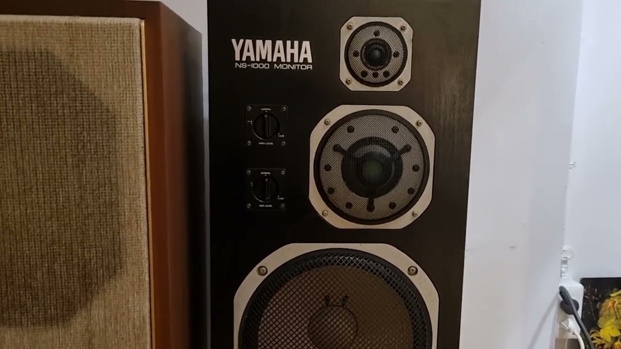sansui au70 vs yamaha ns1000m