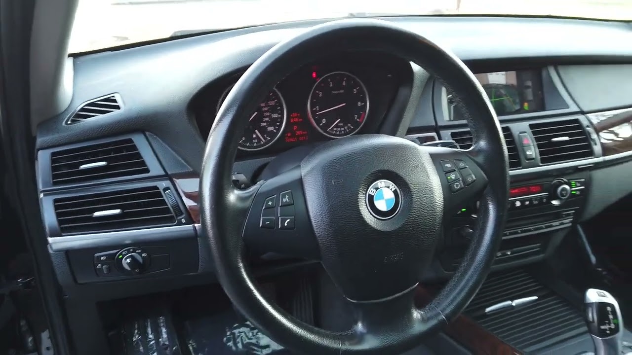 2011 BMW X5 xDrive 50i Walk Around