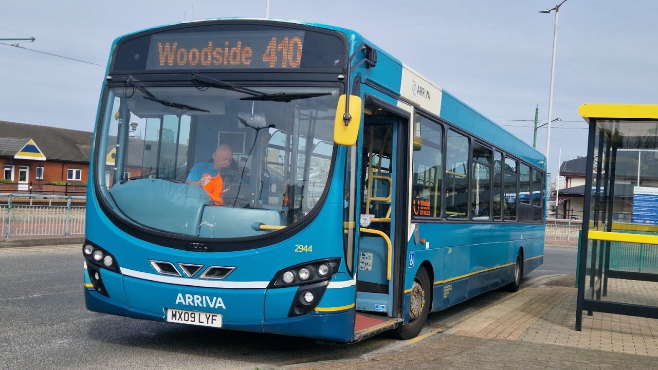 *Alright* Arriva North East VDL SB200 Wright Pulsar 2 1372/MX09 LYF: Route 410