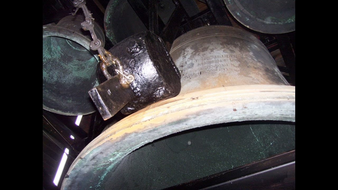 Southampton from the Civic Centre Clock Tower with chimes - 12 December 2015