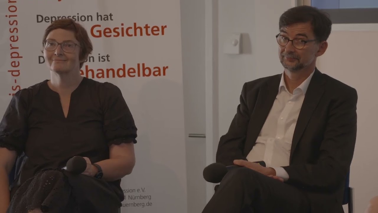 Diskussionsrunde zum Thema „Ist das peinlich?!“ Warum schämen wir uns?