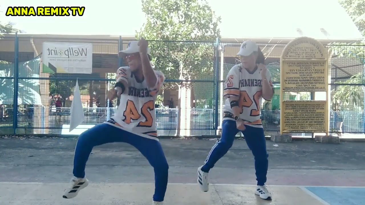 GOLDEN  HUNTRIX TIKTOK TREND DJ KRZ ( ANNA REMIX TV )