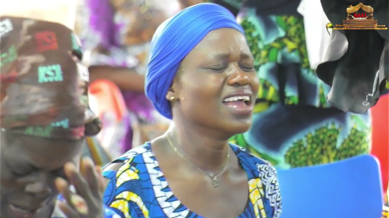 WORSHIP (Special Adoration de Maman Deborah 