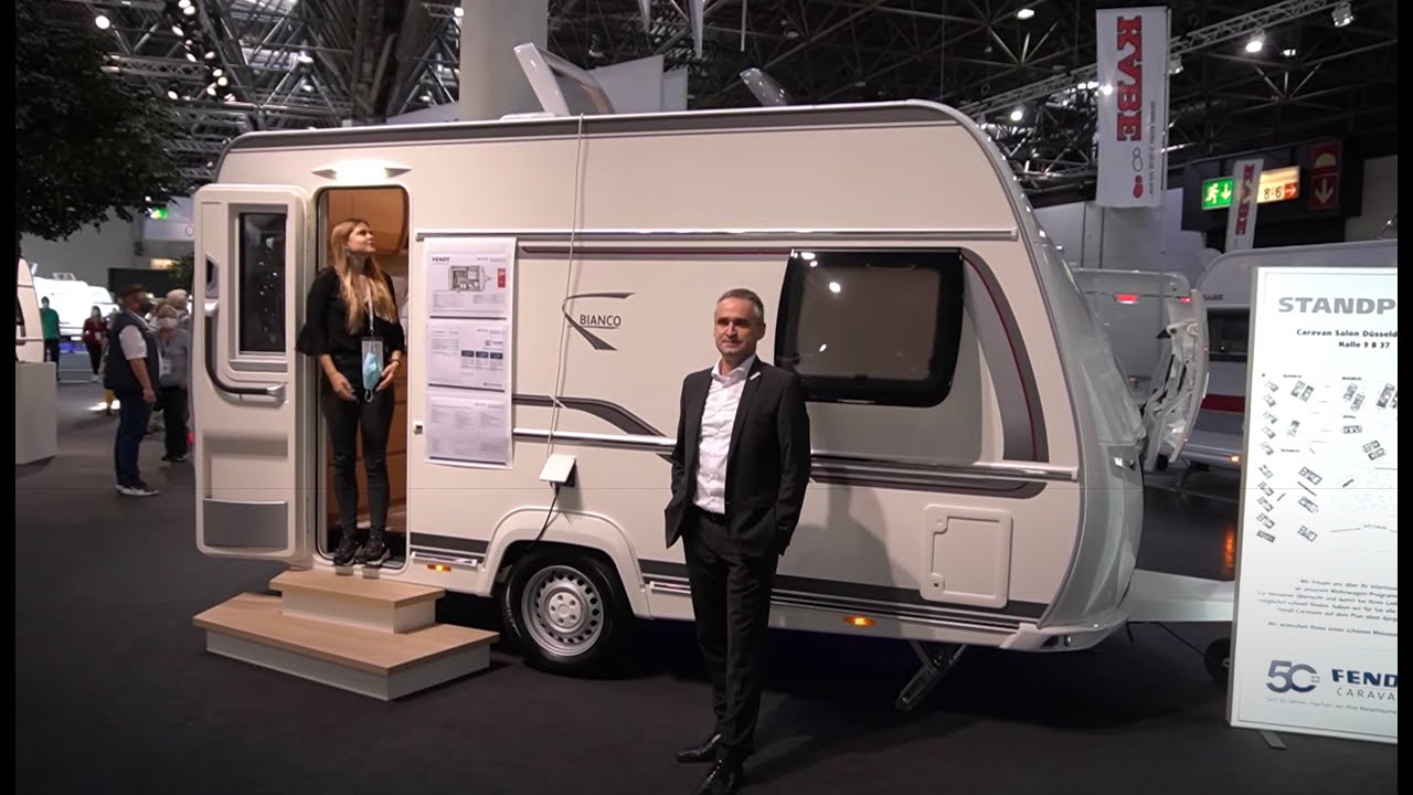 Hotel auf unter 4m: Fendt 390 FHS Bianco 2021 Wohnwagen Caravan Salon 2020.