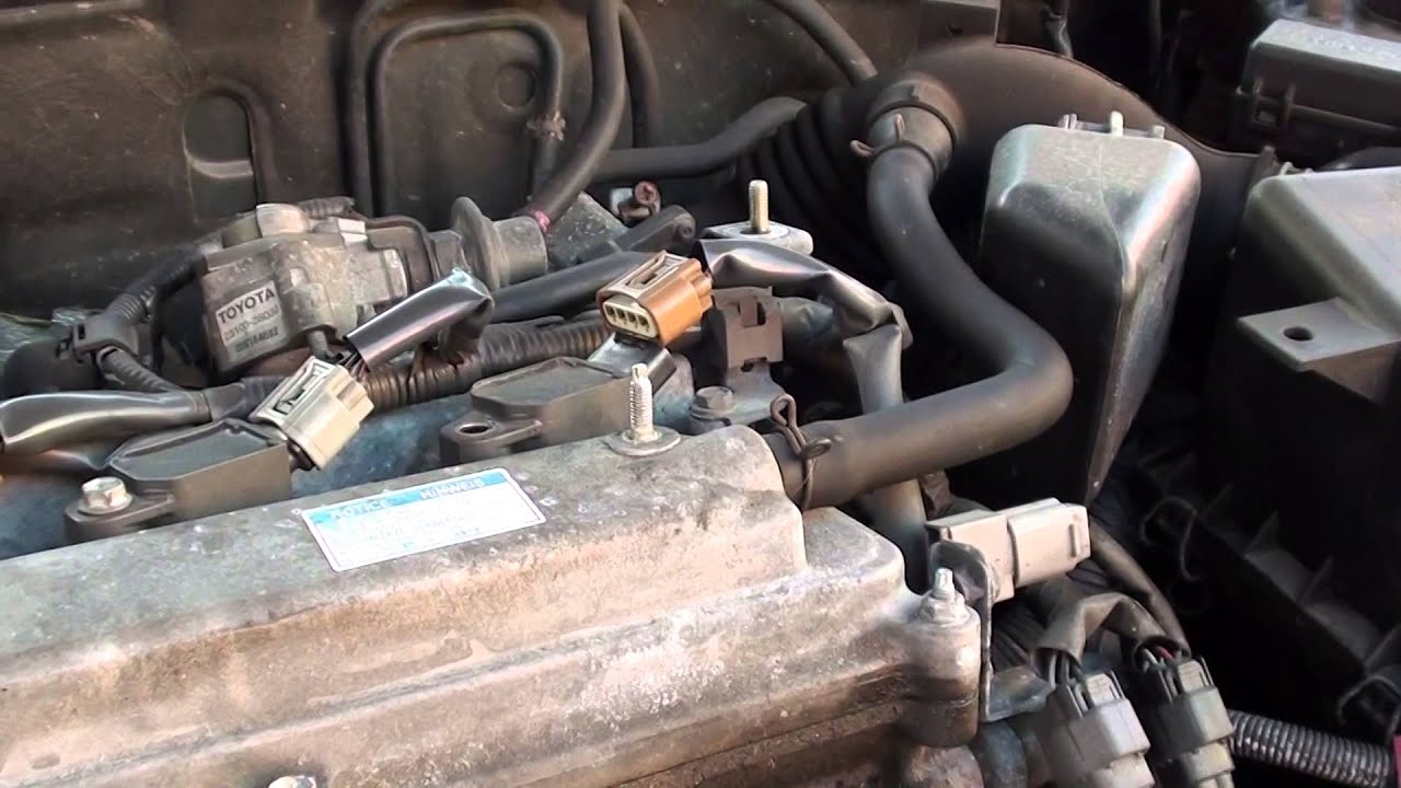 Замена катушки инжектора Toyota при ошибке P1315 и выключении индикатора двигателя iCarsoft i905