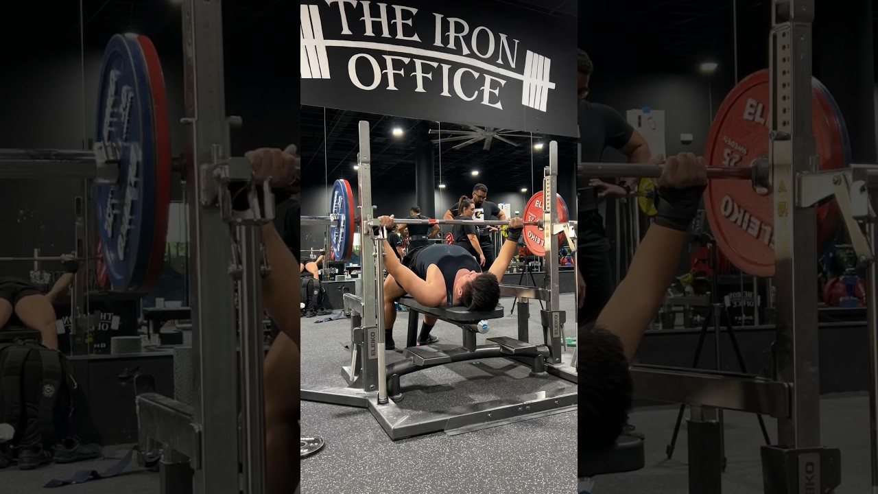 243lbs #powerlifting #powerliftingmotivation #fitness #gym #shorts #benchpress #arch #avancus #sbd