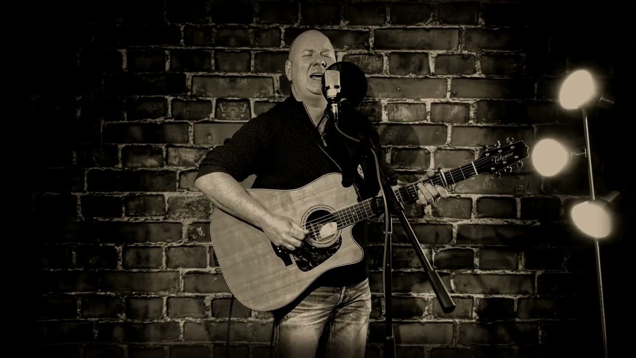 Fall At Your Feet - Paul Mahon