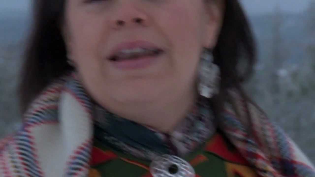 Ulla Pirttijärvi & Ulda Guovssahasat.mov
