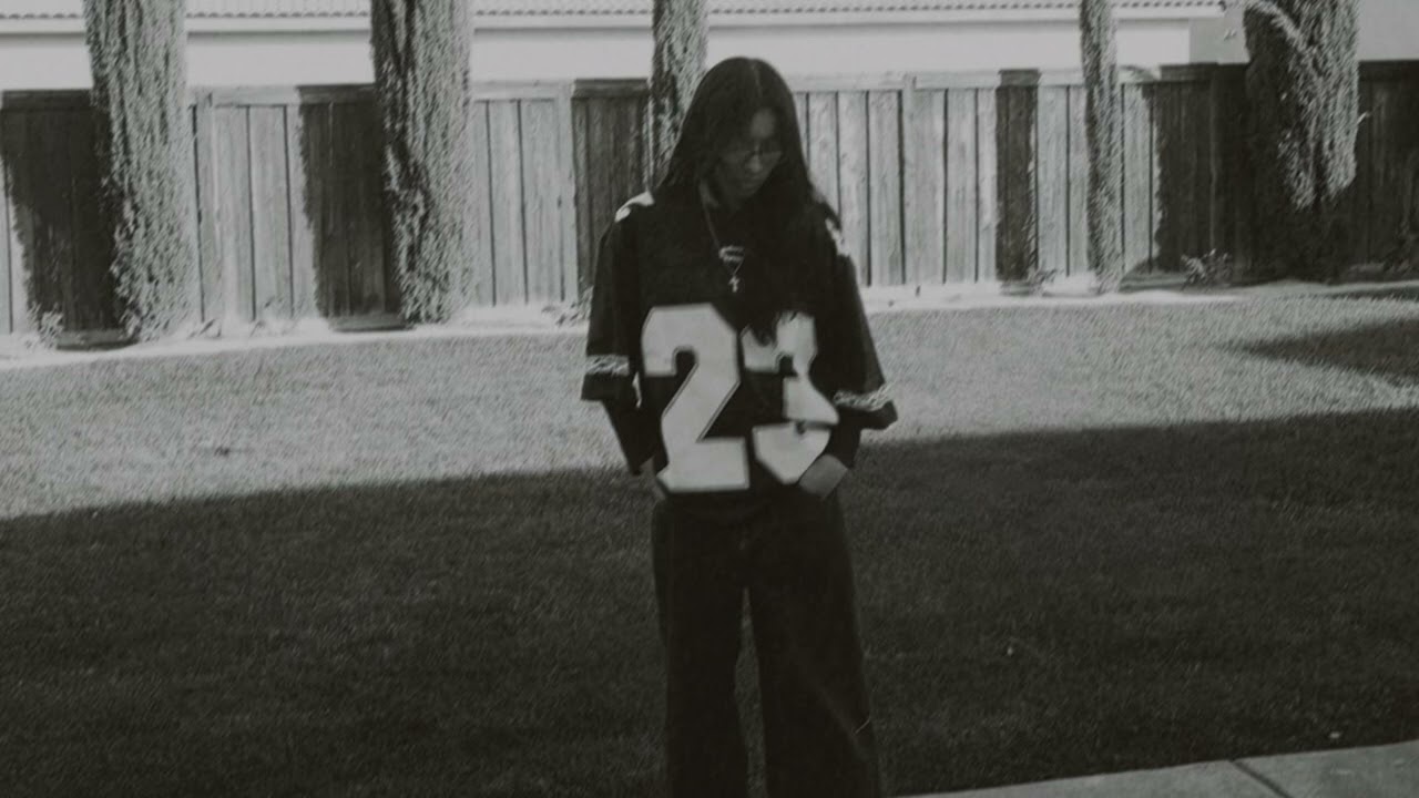 xo jizzy - Freedom (From “two worlds”) 