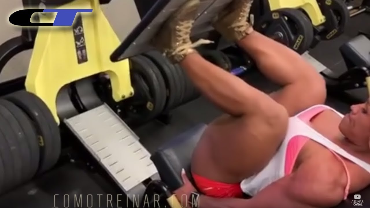 SHE HULK BRASILEIRA MOSTRANDO COMO É QUE SE FAZ (Alessandra Alvez)