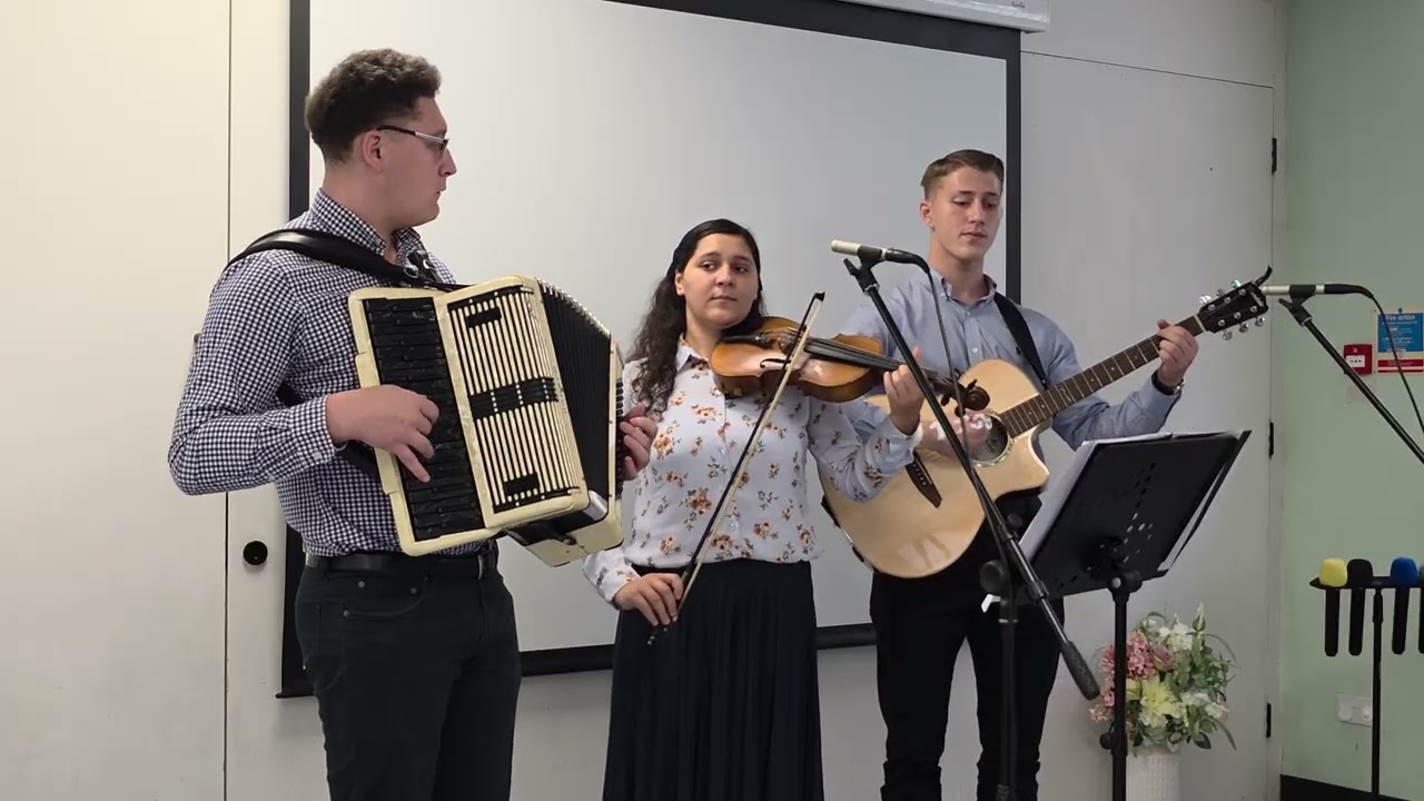 Frații Pașcu -  Străbătând in lung și-n lat