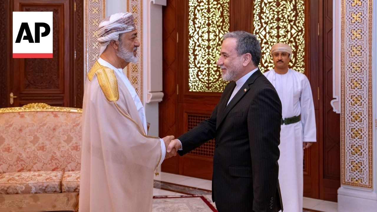 Sultan of Oman meets with Iran's Foreign Minister Abbas Araghchi