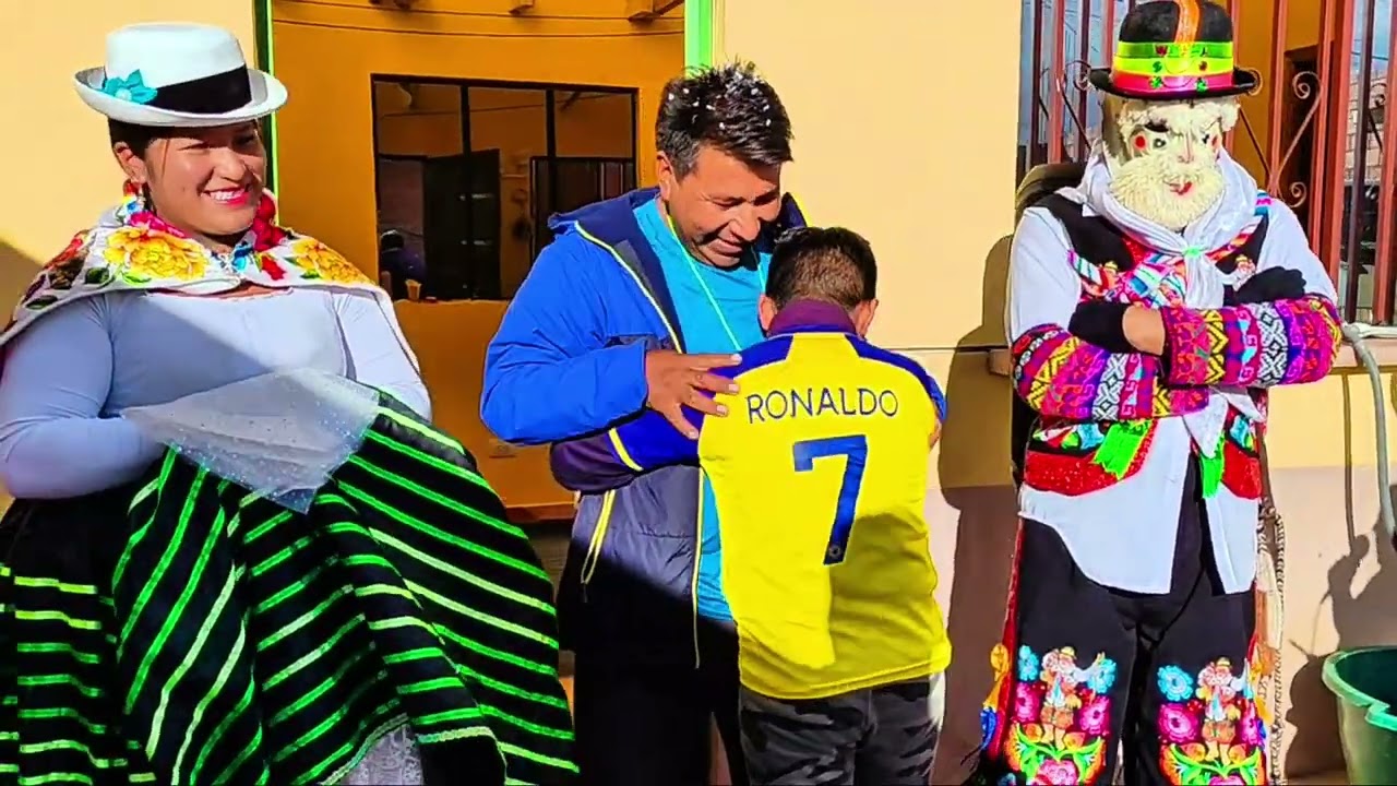 Muchas felicidades una sorpresa de tu querida sorpresa 