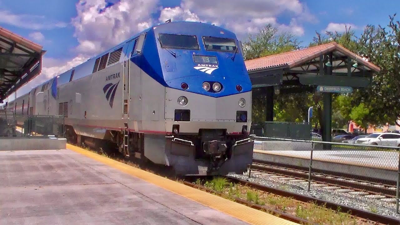 Model Trains And Real Trains In Deerfield Beach, Florida - June 2015