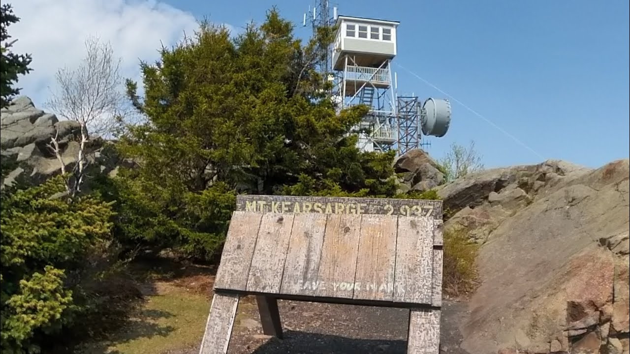 Solo hike up Mount Kearsarge .. #52withaview ( Warner NH ) #whitemountains #views